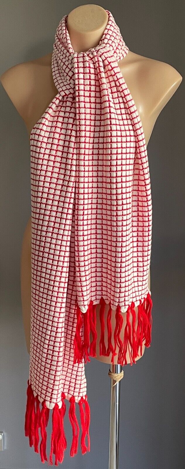 FRINGED Knit Scarf RECTANGLE Red & White Square Shawl Neck Scarf with Fringe