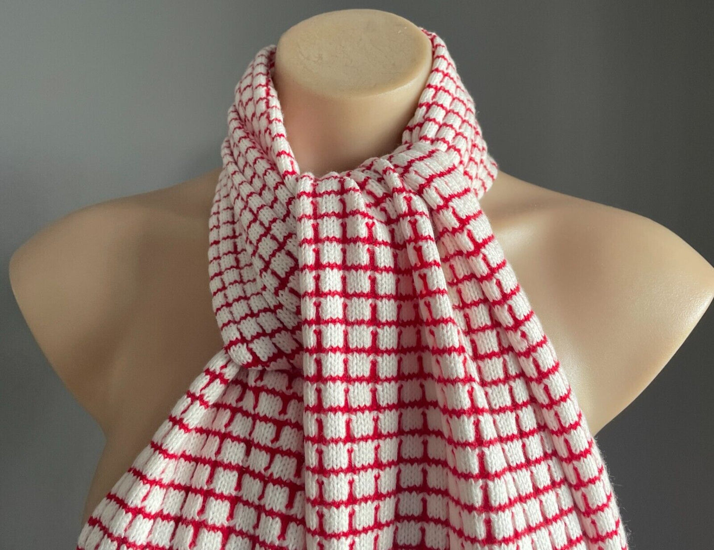 FRINGED Knit Scarf RECTANGLE Red & White Square Shawl Neck Scarf with Fringe