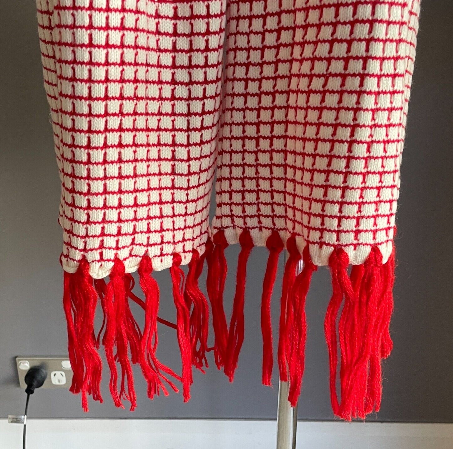 FRINGED Knit Scarf RECTANGLE Red & White Square Shawl Neck Scarf with Fringe