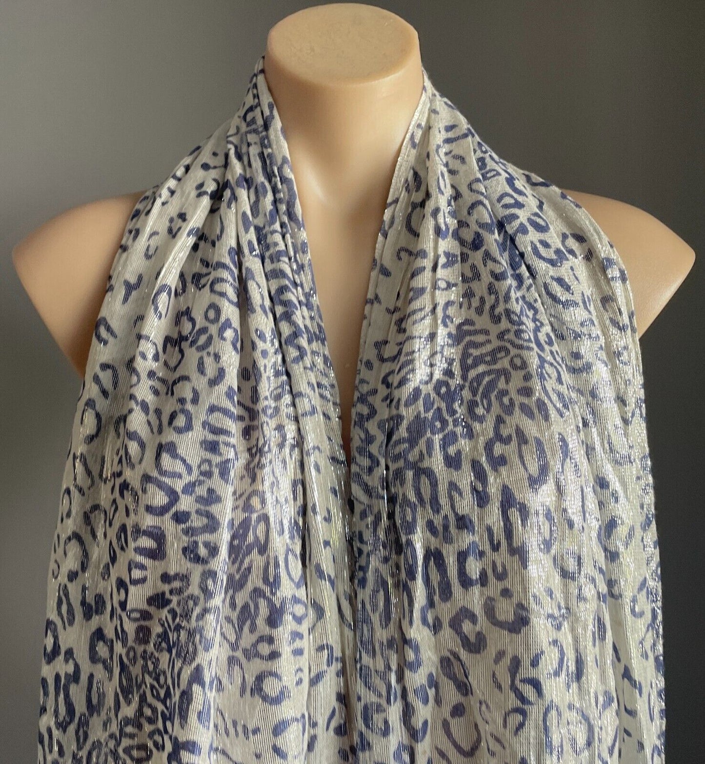FRINGED Neck SCARF Rectangle Wrap Shawl Silver Thread w Blue Print