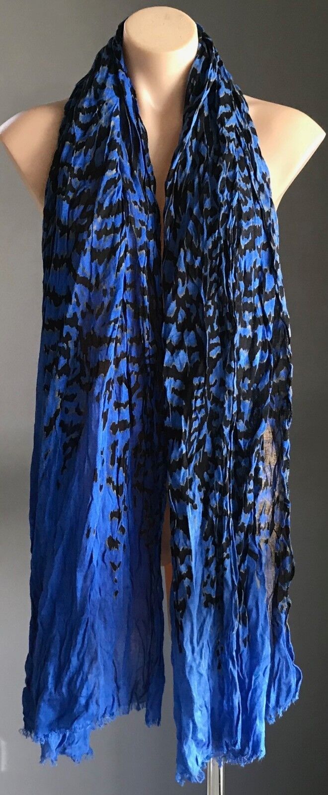 SUZANNE GRAE Neck Scarf Wide Blue Black Grey Crinkle Pleat Look Wrap Shawl  NEW