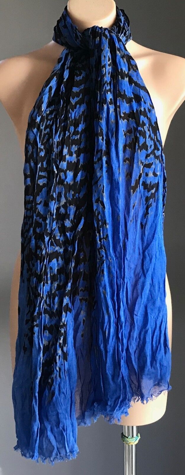 SUZANNE GRAE Neck Scarf Wide Blue Black Grey Crinkle Pleat Look Wrap Shawl  NEW