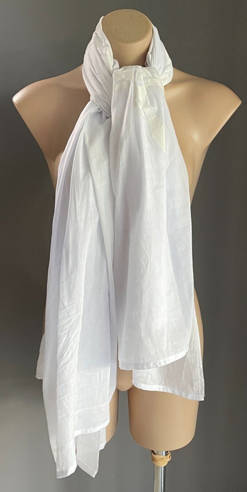 SARONG Scarf Abstract Print White Cotton Fabric To Fit Sizes 8  12 Stunning NEW