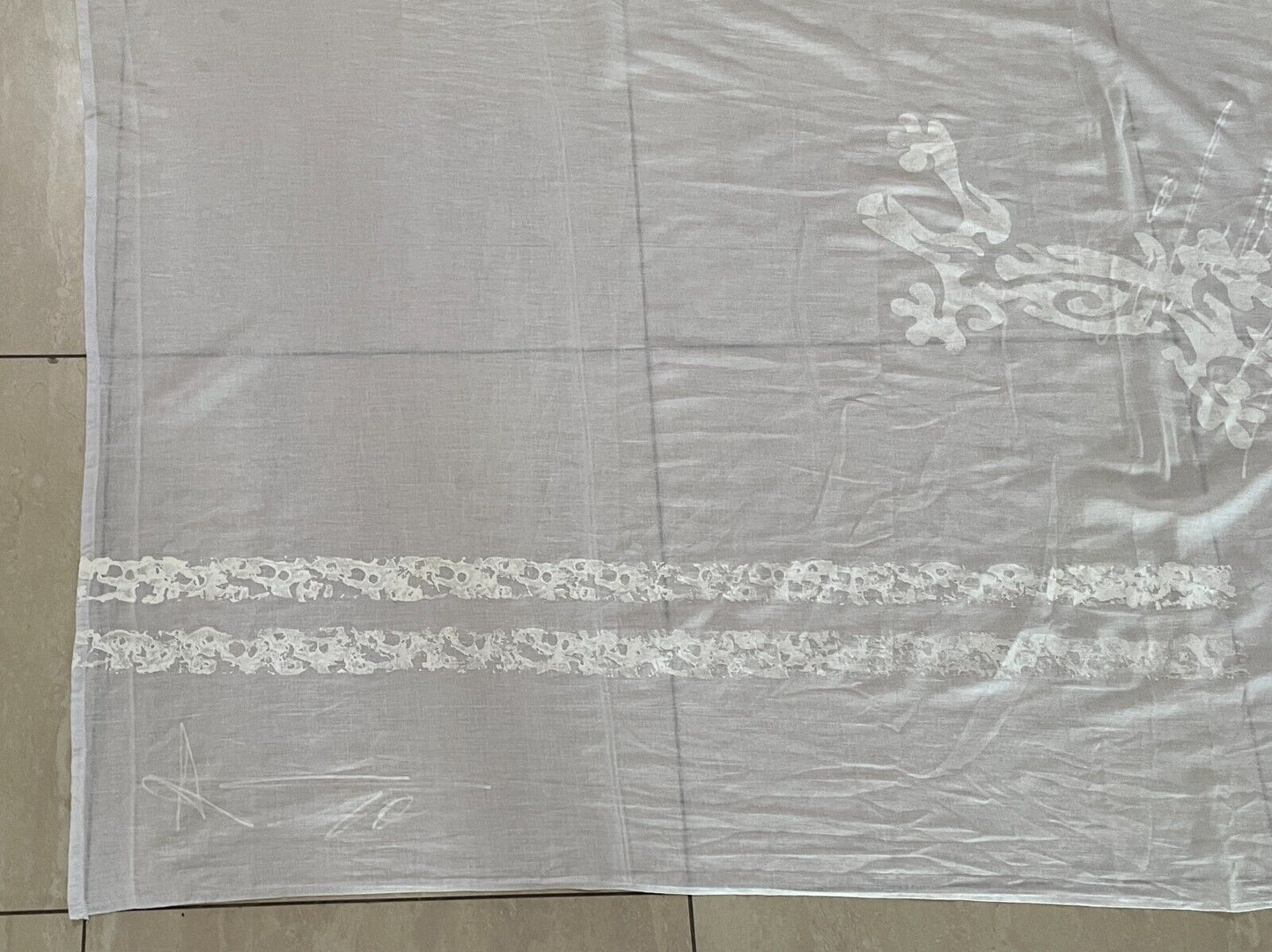 SARONG Scarf Abstract Print White Cotton Fabric To Fit Sizes 8  12 Stunning NEW