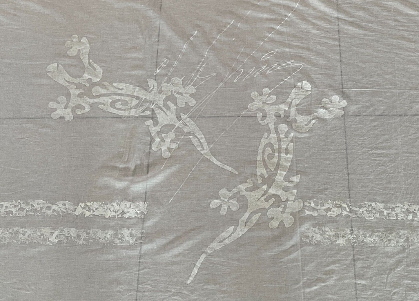 SARONG Scarf Abstract Print White Cotton Fabric To Fit Sizes 8  12 Stunning NEW