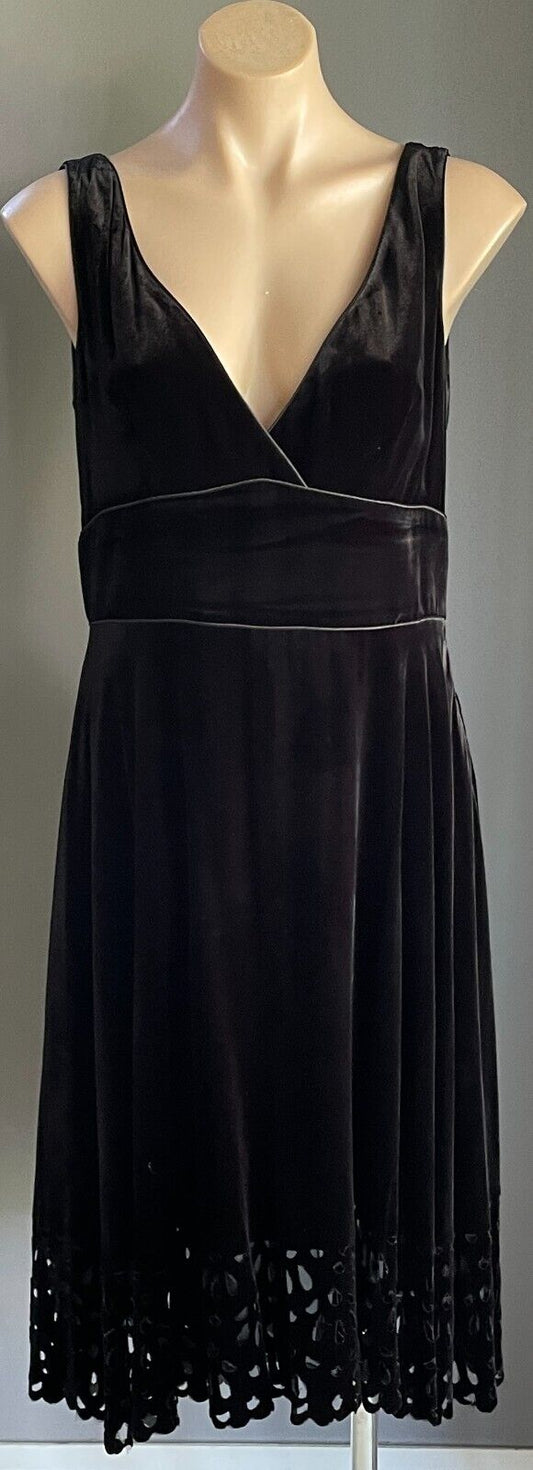 ZARA WOMAN Black Sleeveless Velour Empire Waist Cut Out Hem Dress Size EUR L