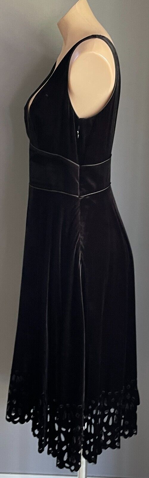 ZARA WOMAN Black Sleeveless Velour Empire Waist Cut Out Hem Dress Size EUR L