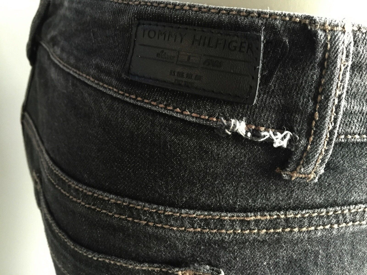 TOMMY HILFIGER Denim Jeans Black Classic Rise Boot Leg Denim Ladies Size 16