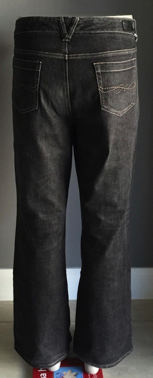 TOMMY HILFIGER Denim Jeans Black Classic Rise Boot Leg Denim Ladies Size 16