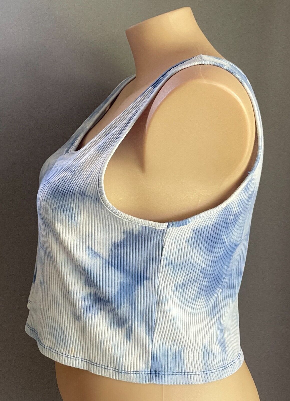 THE 1964 DENIM COMPANY Crop Top Blue & White Tie Dye Sleeveless Size XL 16 Rib