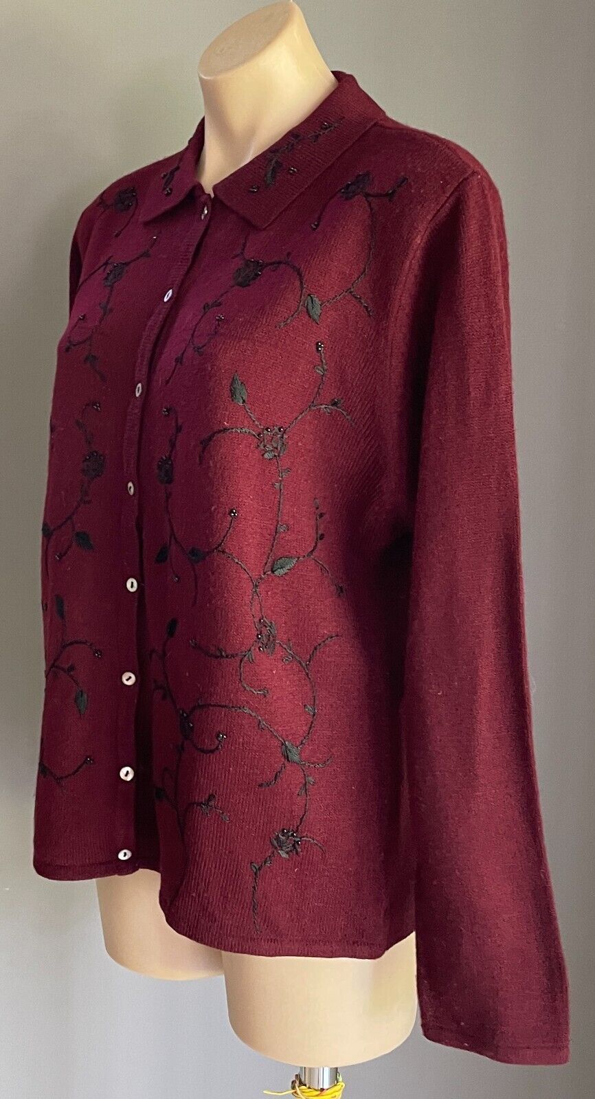 HILLARY PAIGE SPORT Aubergine Black Floral Embroidery Cardigan Size XL 14 Beaded