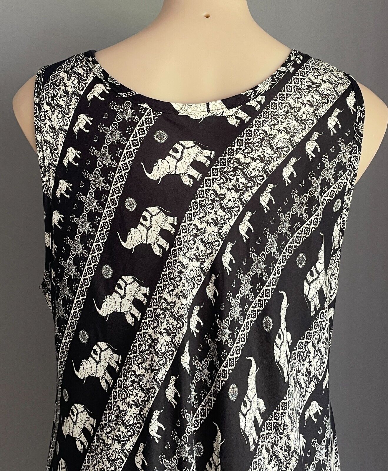 Cotton Dress Black Cream Elephants Batik Print Sleeveless A-Line Midi Sz 20 NEW