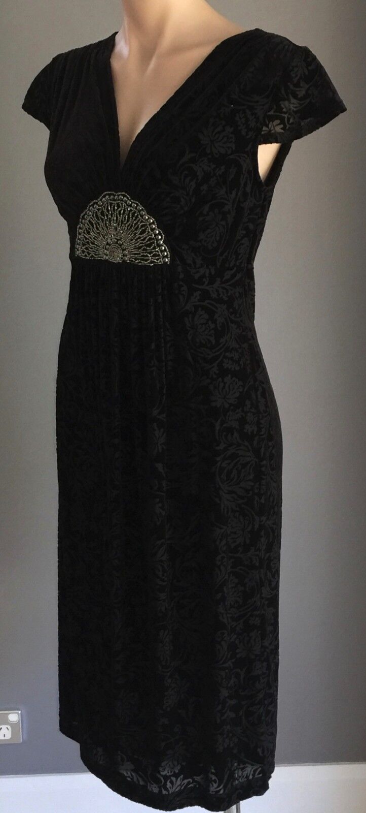 PER UNA Black Dress Baroque Print Velvet Look Empire Waist Size 10 Stunning
