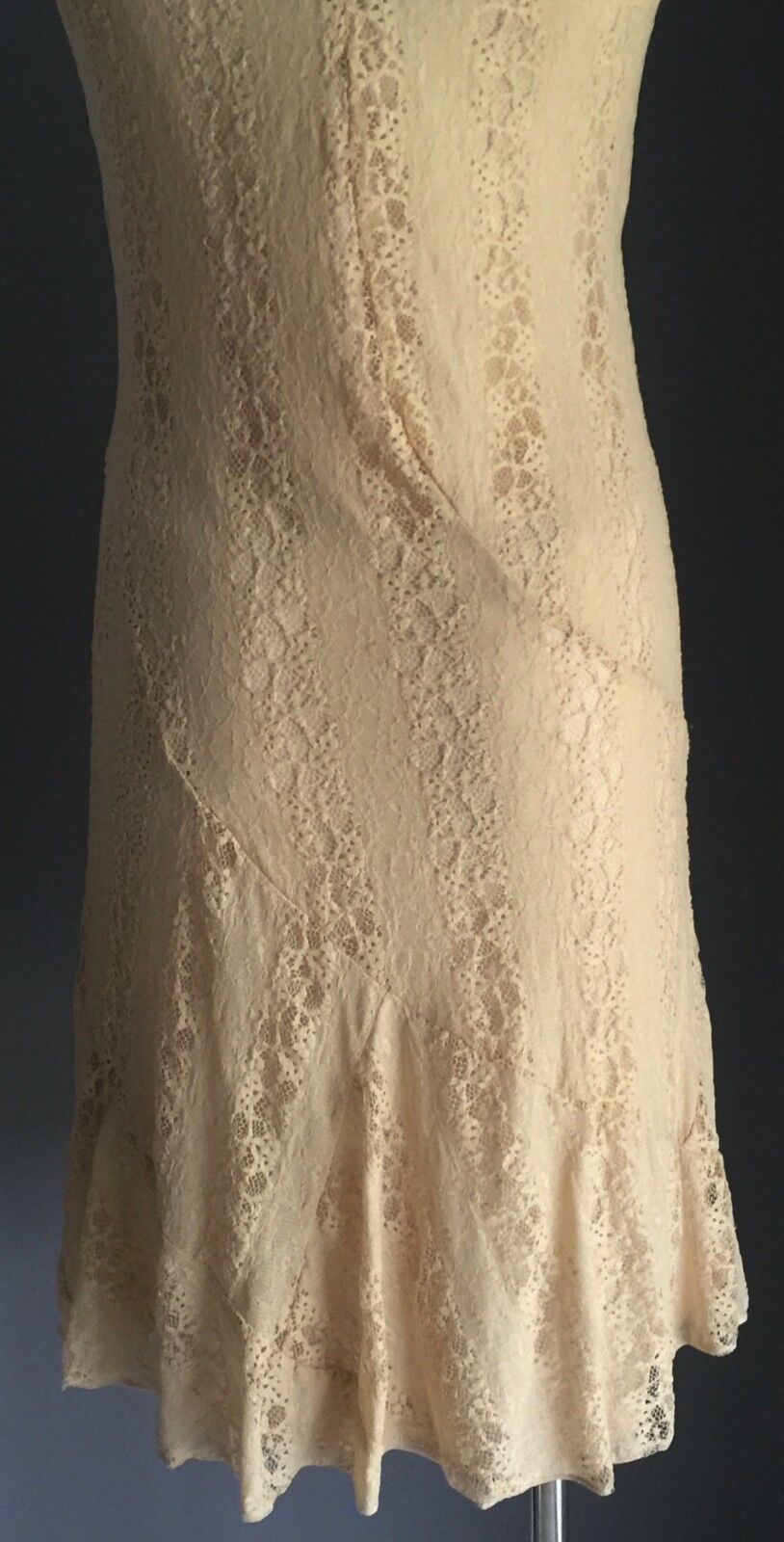 JV SELECTION Dress Gold Beige Lace Bias Cut Knee Length Size 10 Deco Inspired