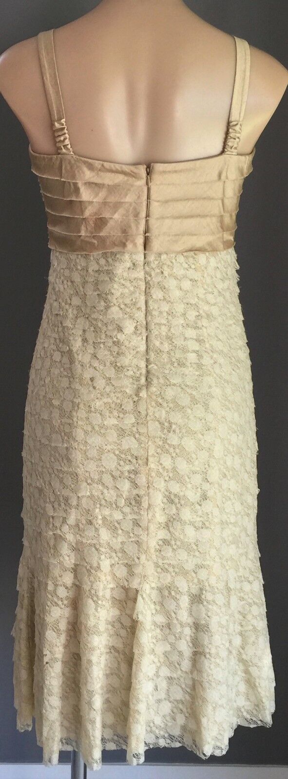 QUEENSPARK Dress Gold Layered Lace Stretch Size 10 Party Formal Cocktail NEW