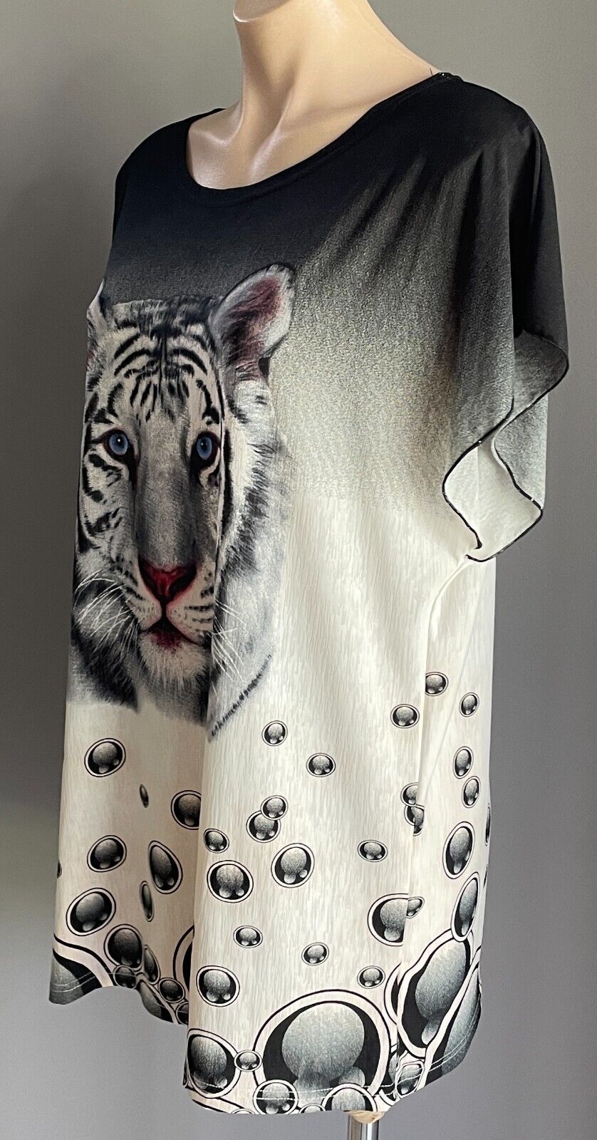 LI REN JUN Top Black White Tiger Face Extended Sleeve Stretch Tunic Size 16