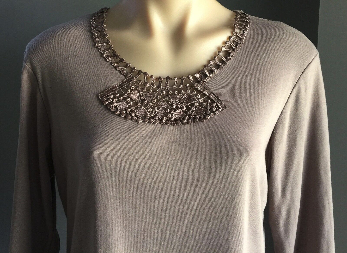 NONI B Top Brown Embellished Stretchy 3/4 Sleeve Blouse Ladies Size M 12 Stylish