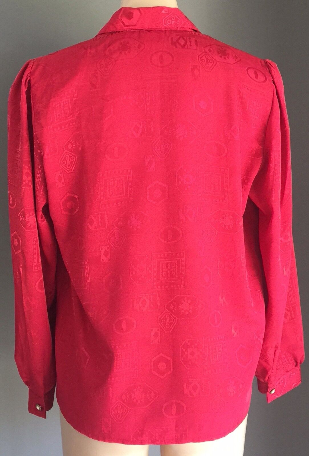 C.B AUSTRALIA Top Red Shirt Jacquard Long Sleeve Blouse Size 12 NEW Vintage