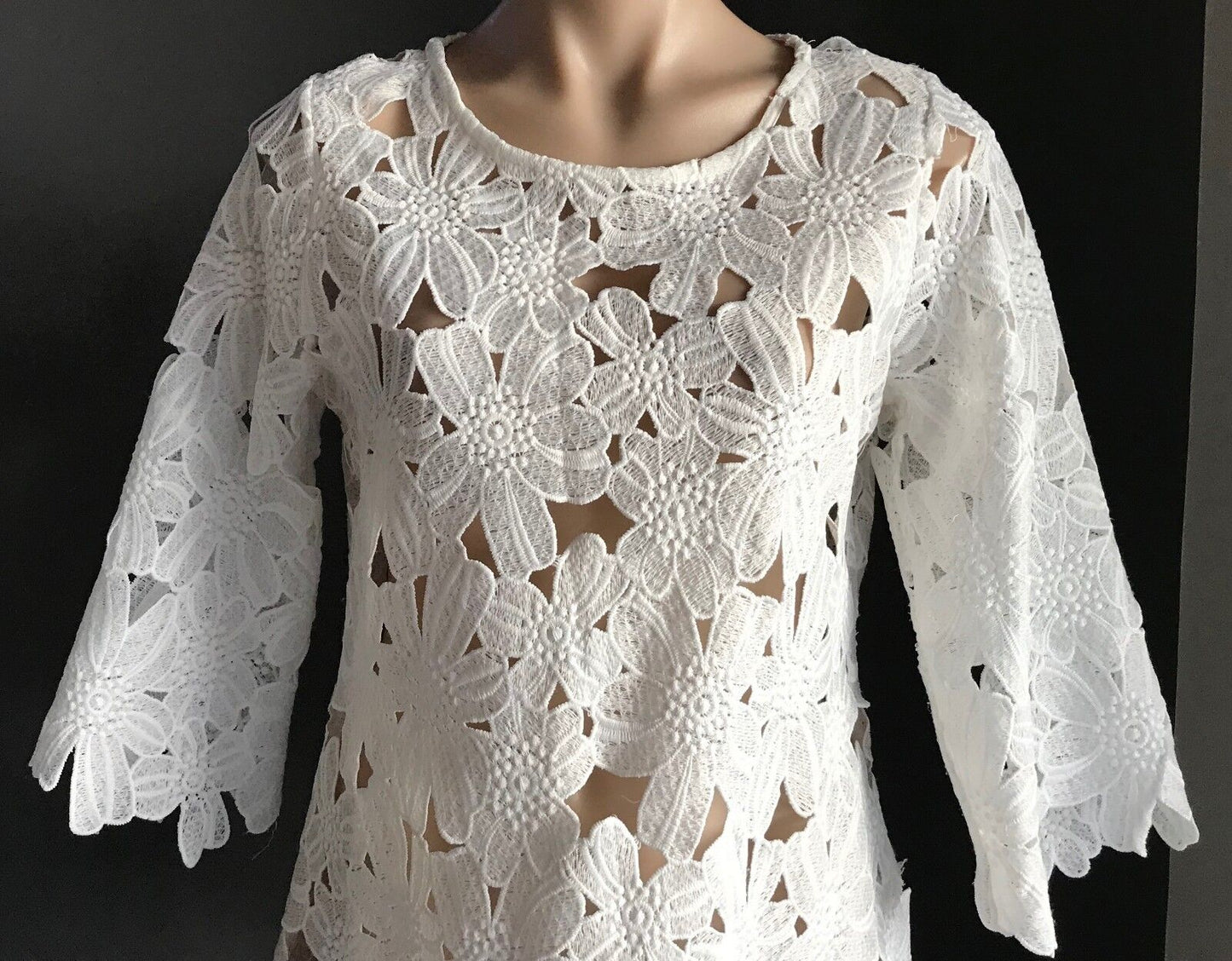 White 100% Cotton Top Long Cut Out Flower Lace 3/4 Sleeve Ladies Size 12 NEW