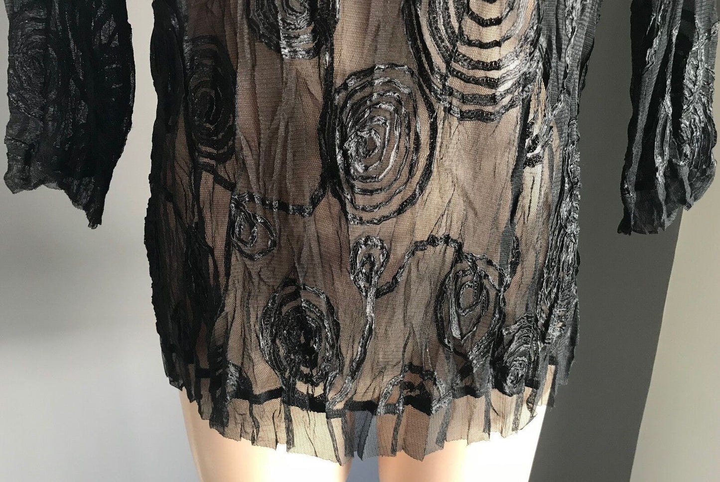 Lace TOP Swirl Ribbon Trim Tulle Hem Black Sheer Mesh Net 3/4 Sleeve Size 12