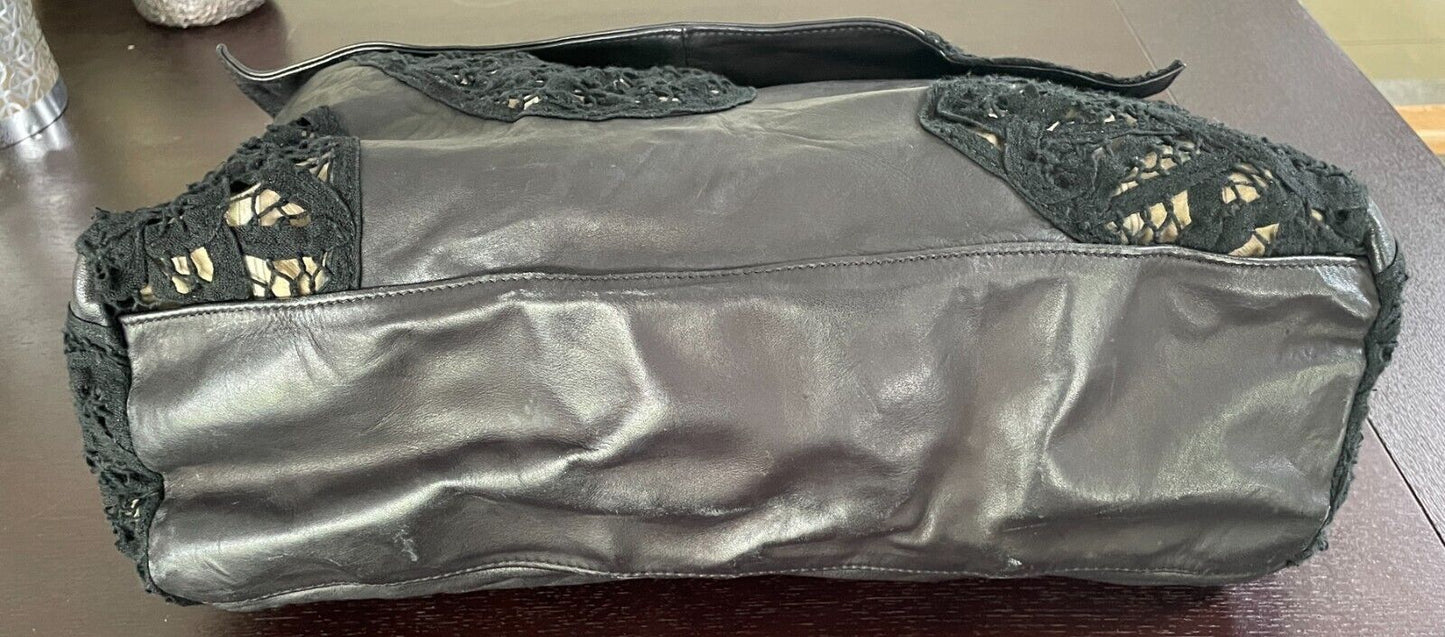 KOOKAI Shoulder Bag Black Textured Leather Lace Inserts Stunning Retro Gem