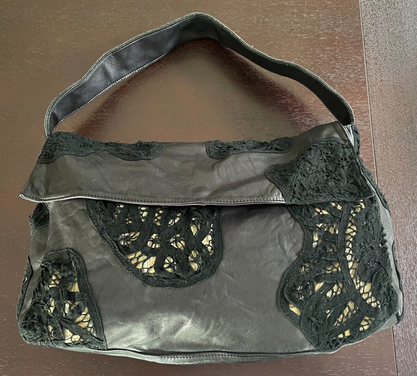 KOOKAI Shoulder Bag Black Textured Leather Lace Inserts Stunning Retro Gem
