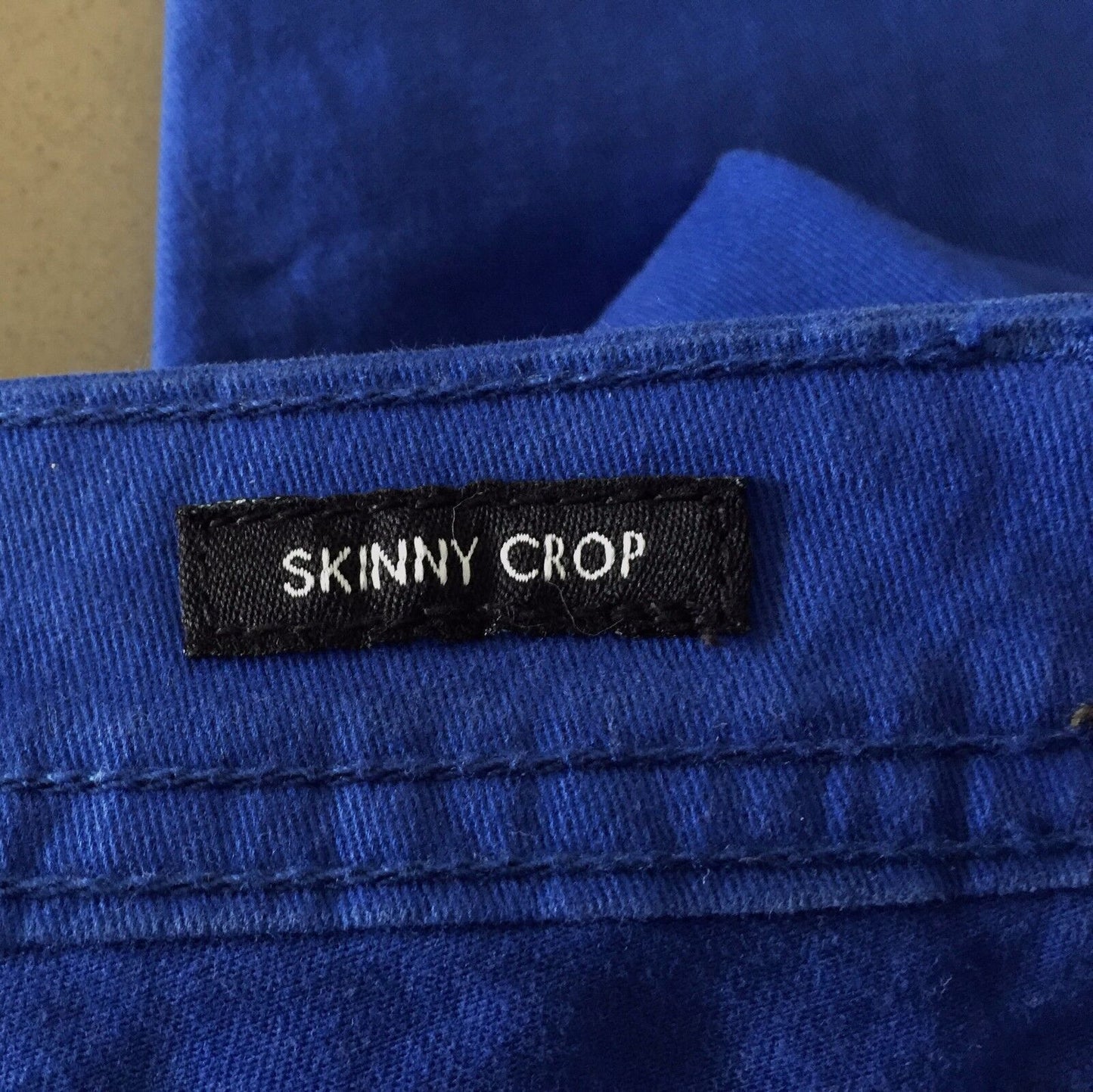 CALVIN KLEIN JEANS  Jeans Skinny Crop Cobalt Blue Denim Ladies Size 2  AU 8