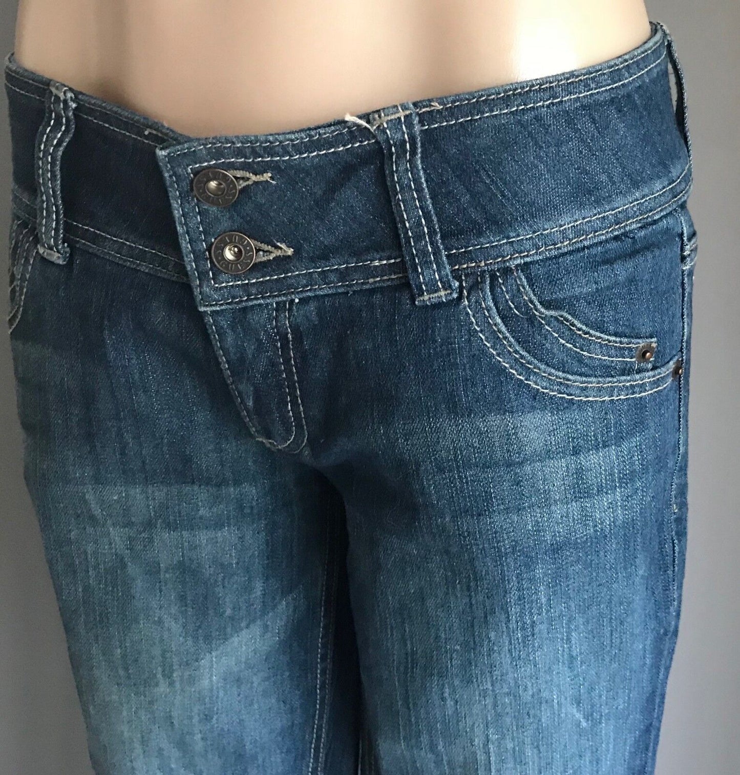 GUESS RIVIERA "Modele" Denim Jeans Dark Blue Bootleg Ladies Size 29