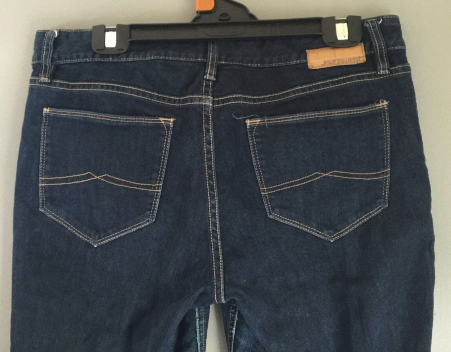 JEANSWEST "Tummy Trimmer" Size 14 Jeans  Slim Straight Dark Blue Denim Ladies