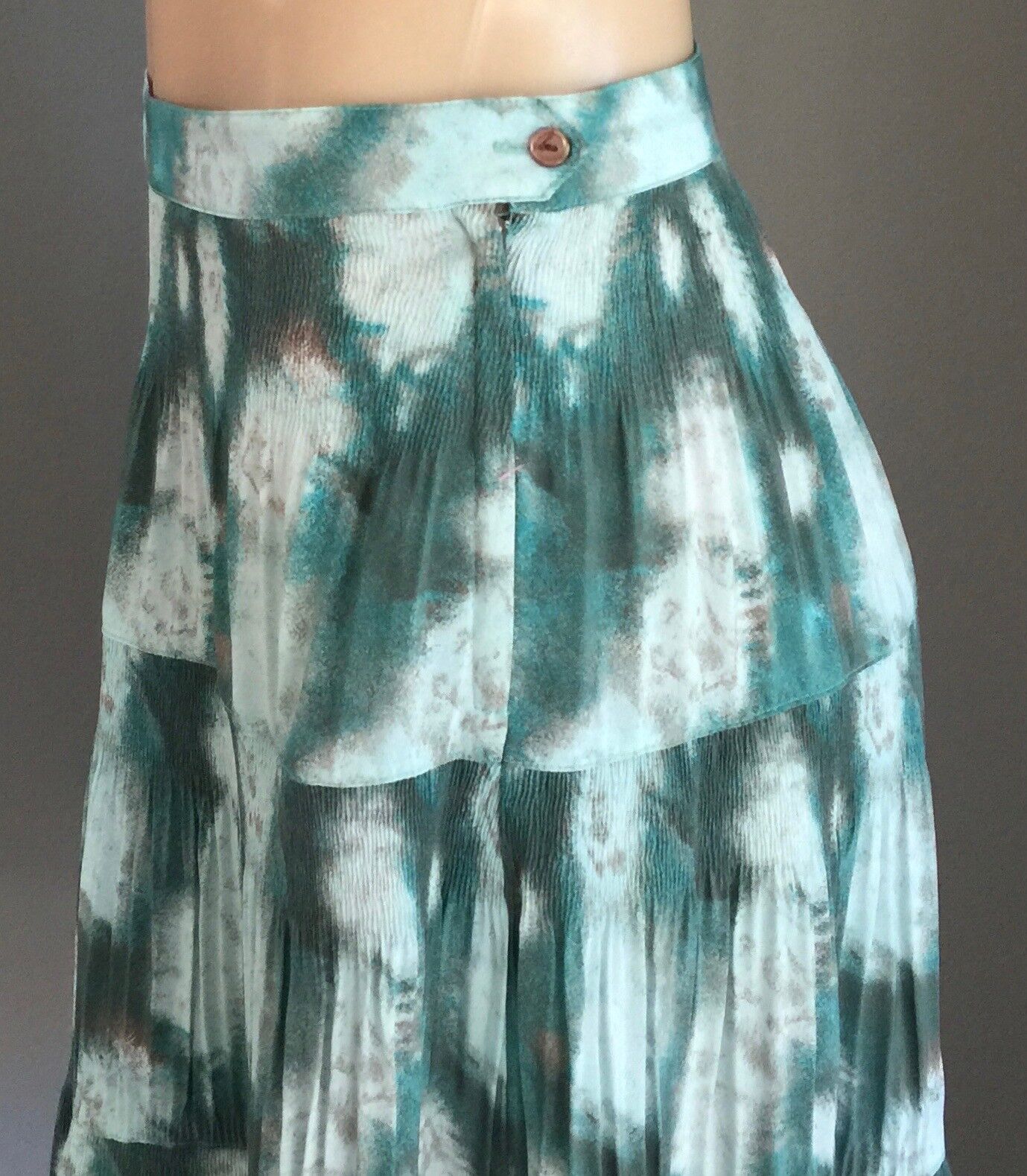 JEANSWEST Tier Skirt Jade Taupe Mint Green Tie Dye Print Knee Length Size 10 12