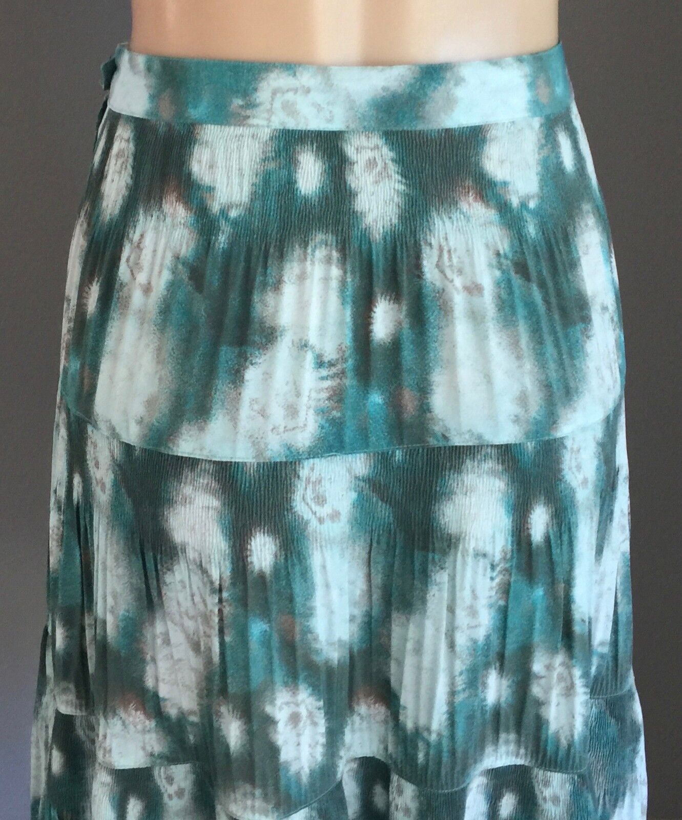 JEANSWEST Tier Skirt Jade Taupe Mint Green Tie Dye Print Knee Length Size 10 12