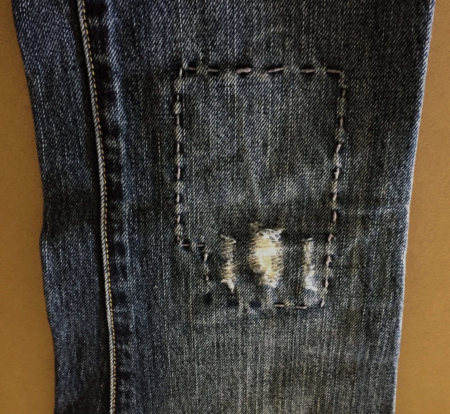 LEE "Lo Ryder Straight" Jeans Distressed Blue Denim Ladies Size 7 EUC