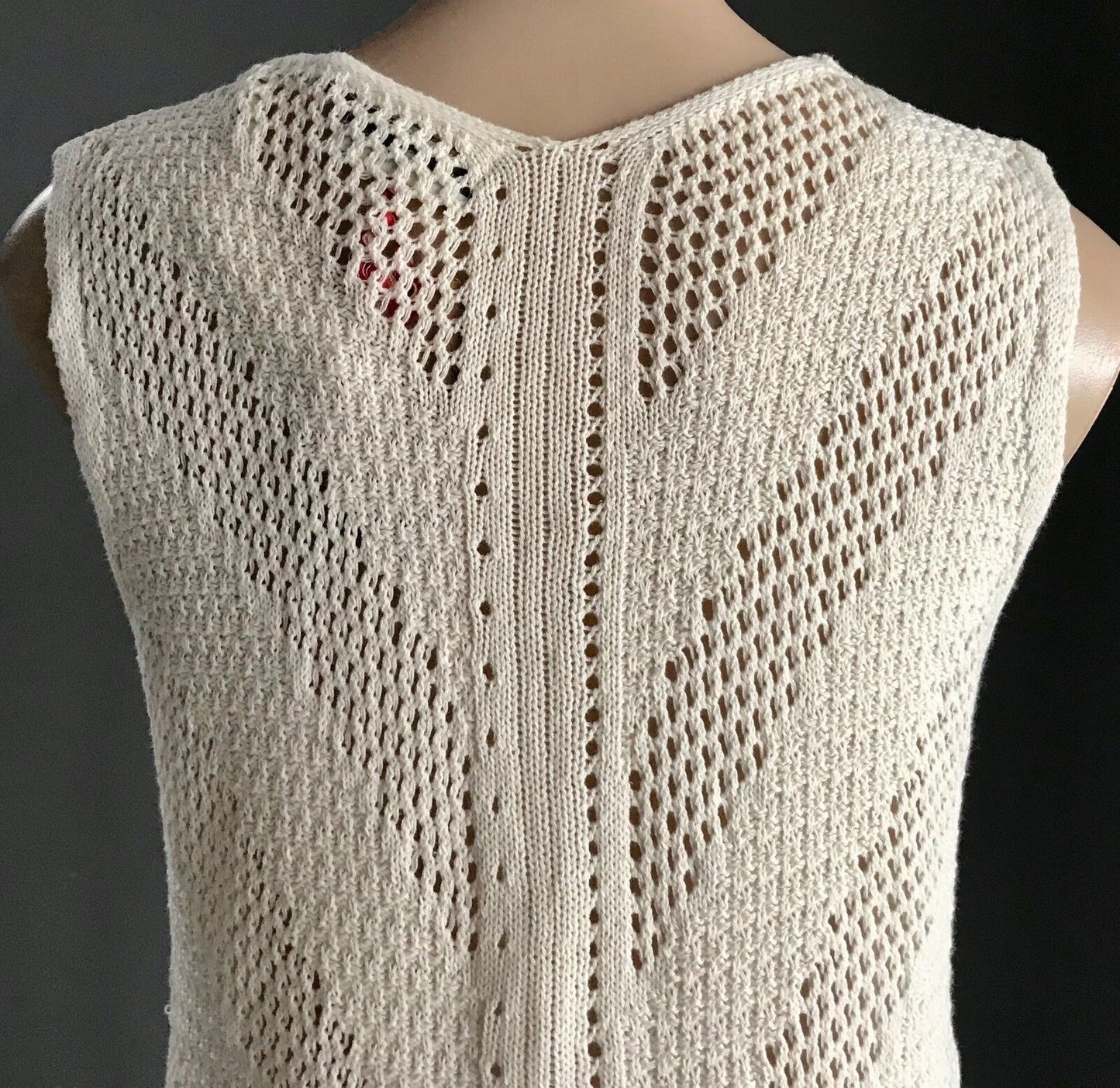 LEE COOPER Knit Top Cream Pointelle Chevron Fringe Trim Sleeveless Size M 12 NEW