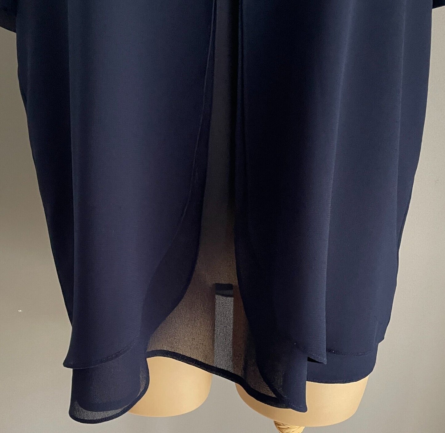 JAKI K Navy Short Sleeve Layered Blouse Plus Size 20 Decorative Buttons Zip Back