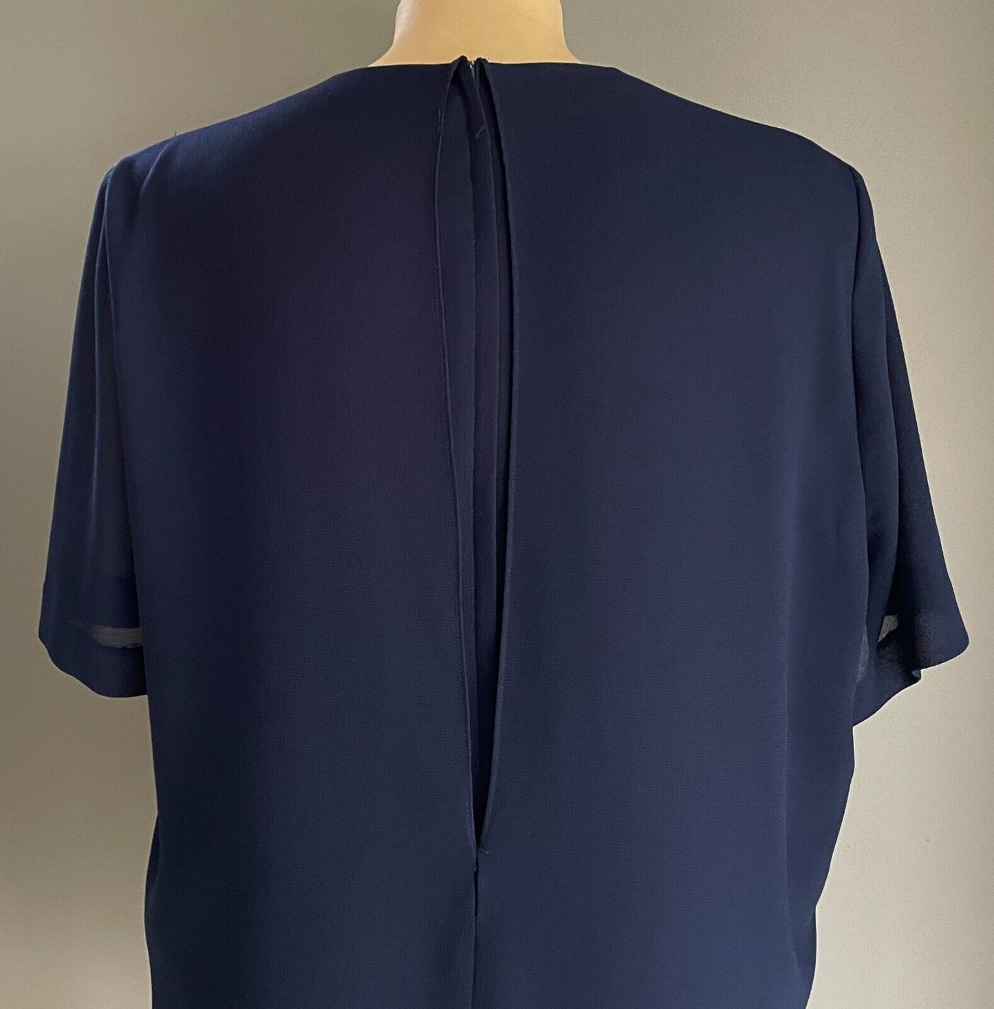 JAKI K Navy Short Sleeve Layered Blouse Plus Size 20 Decorative Buttons Zip Back
