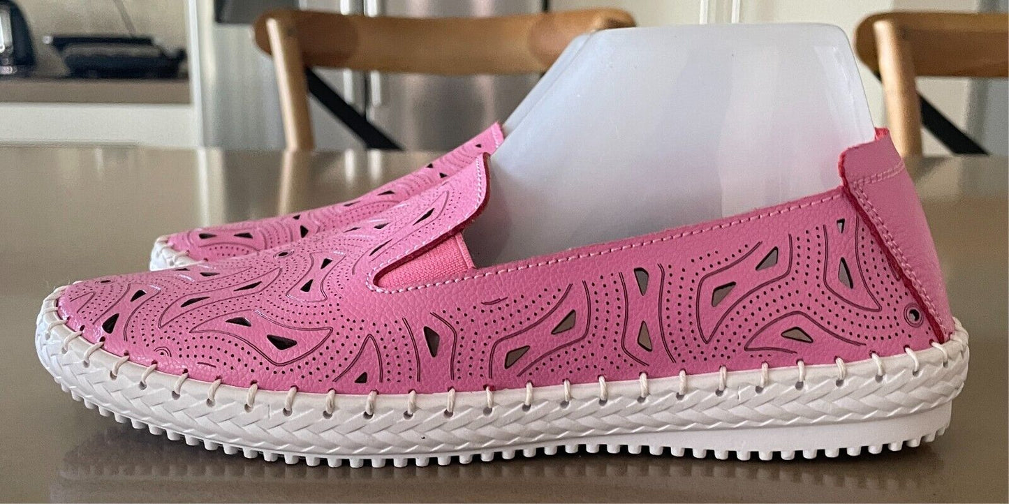 VICTORIA HILL Sneakers Pink Leather Cut Out Pull One White Rubber Sole Size 10