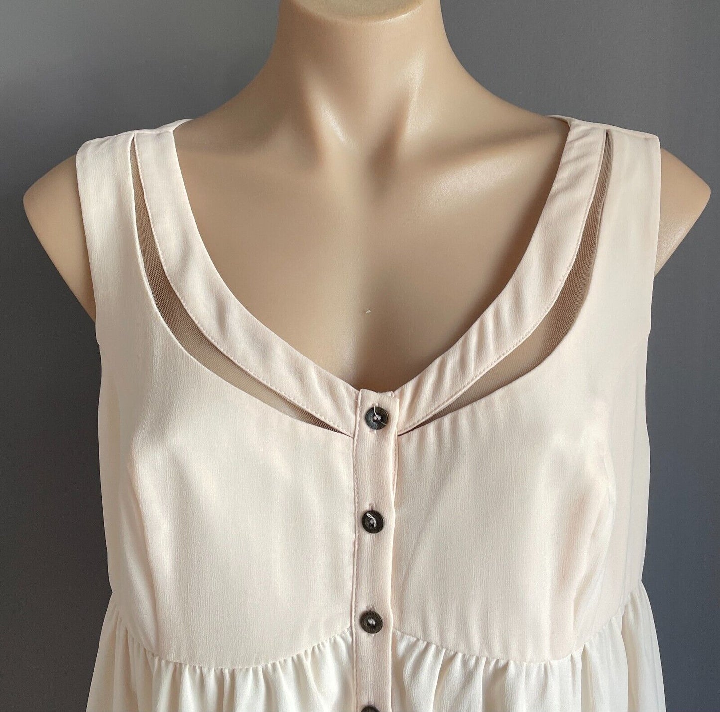 BLUEJUICE Off White Sleeveless Shift Dress Size 14 Button Front Lined Short NEW