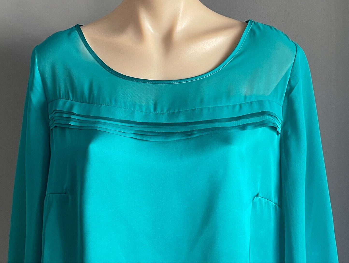 TARGET Blouse Jade Green 3/4 Semi Sheer Sleeves Size 14 Satin Look Top NEW