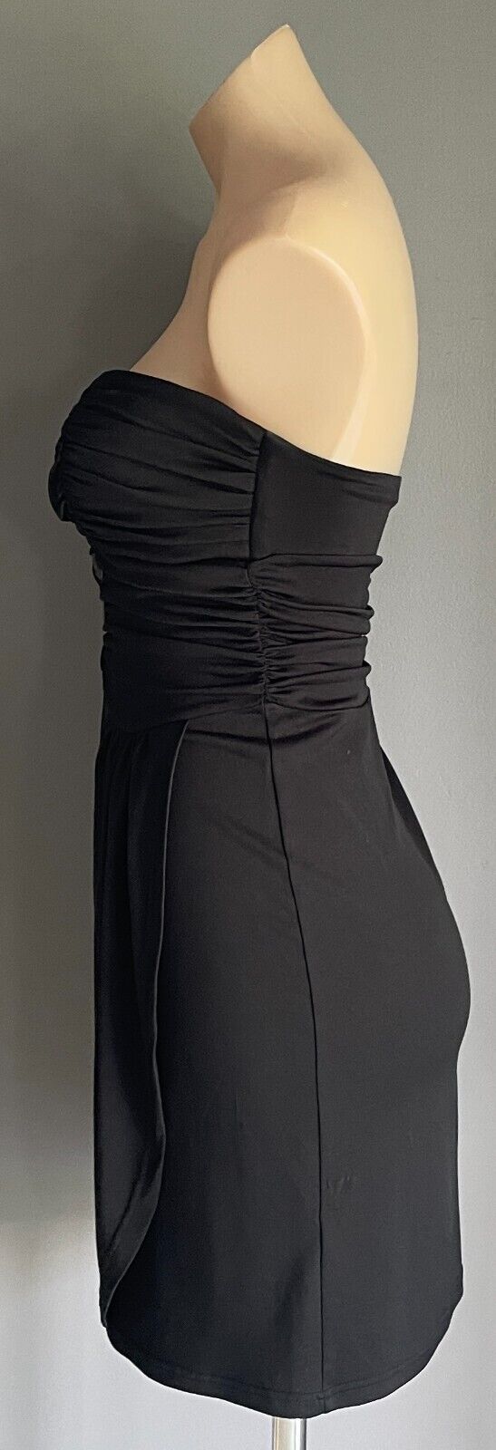 BLUEJUICE Mini Dress Black Strapless Ruched Gathered Bodice Size 10 Button Trim