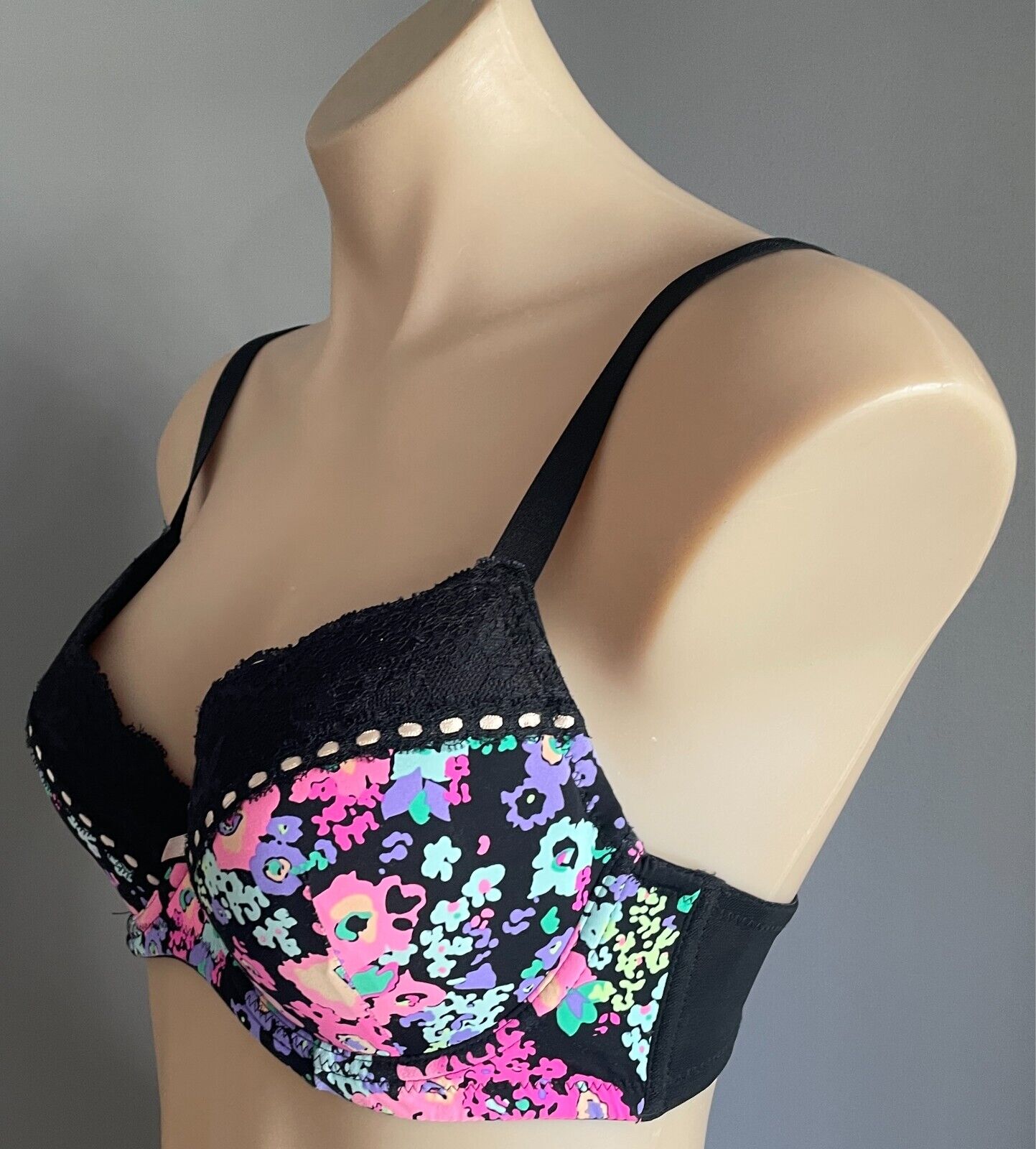 KAYSER Bra 10DD Colourful Floral Fabric Black Lace Trim Underwire Adjustable