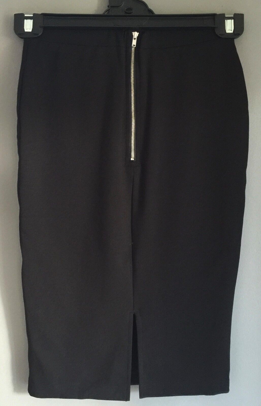 BARDOT Skirt Straight Pencil Black Stretchy Knee Length Ladies Size 8