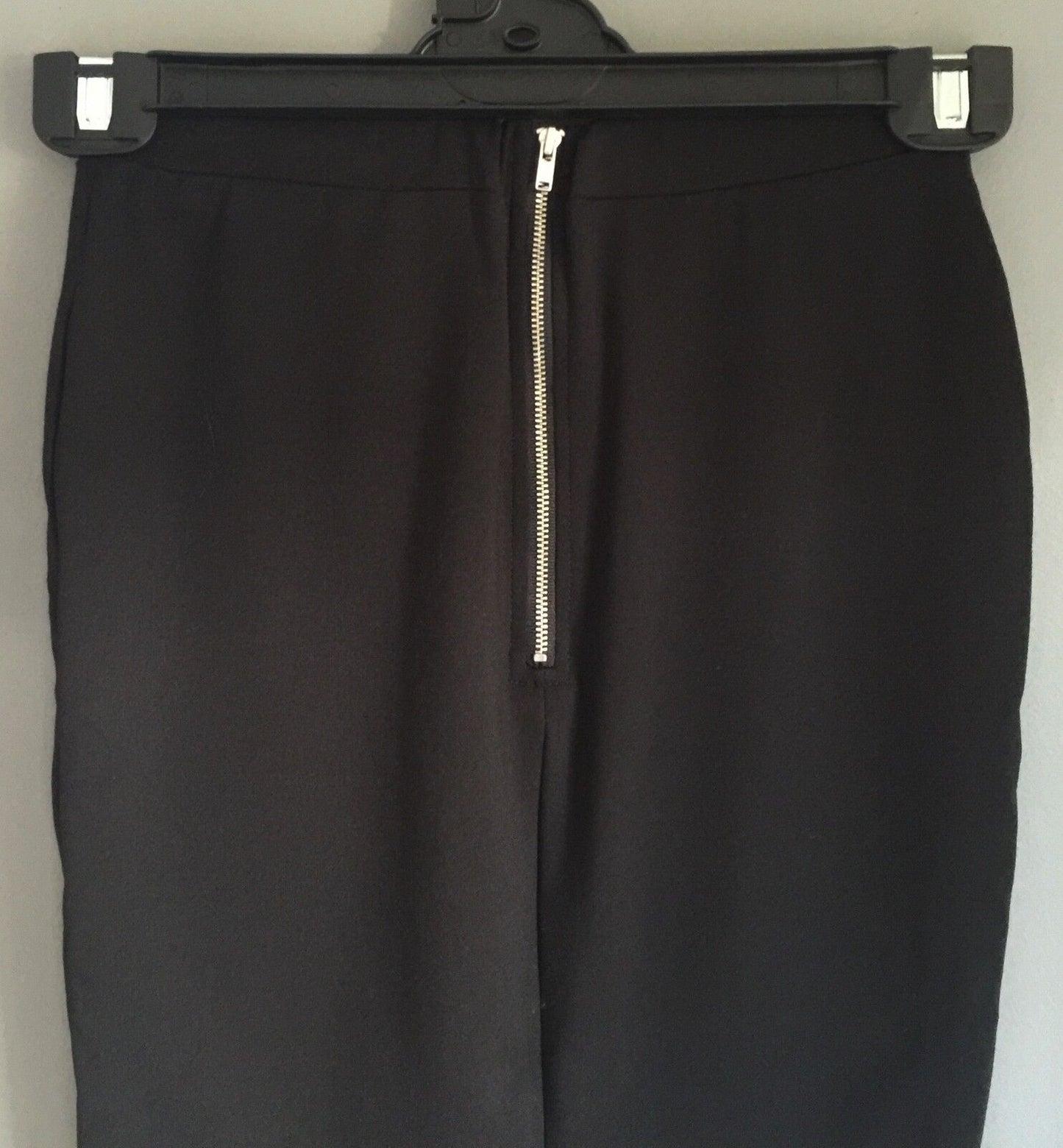 BARDOT Skirt Straight Pencil Black Stretchy Knee Length Ladies Size 8
