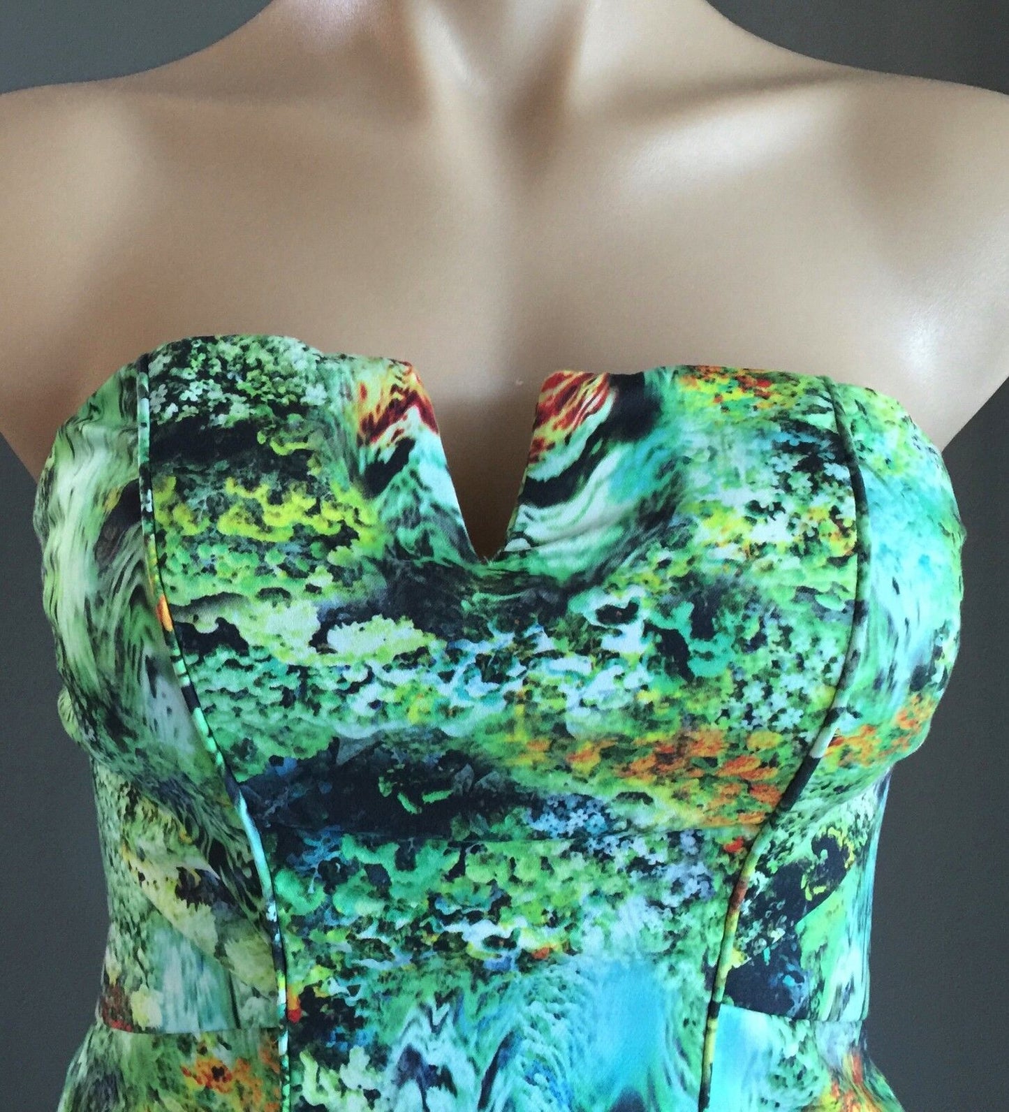 BARDOT Corset Top Green Floral Lined Size 8 10 Strapless Shaped Stunning Print!