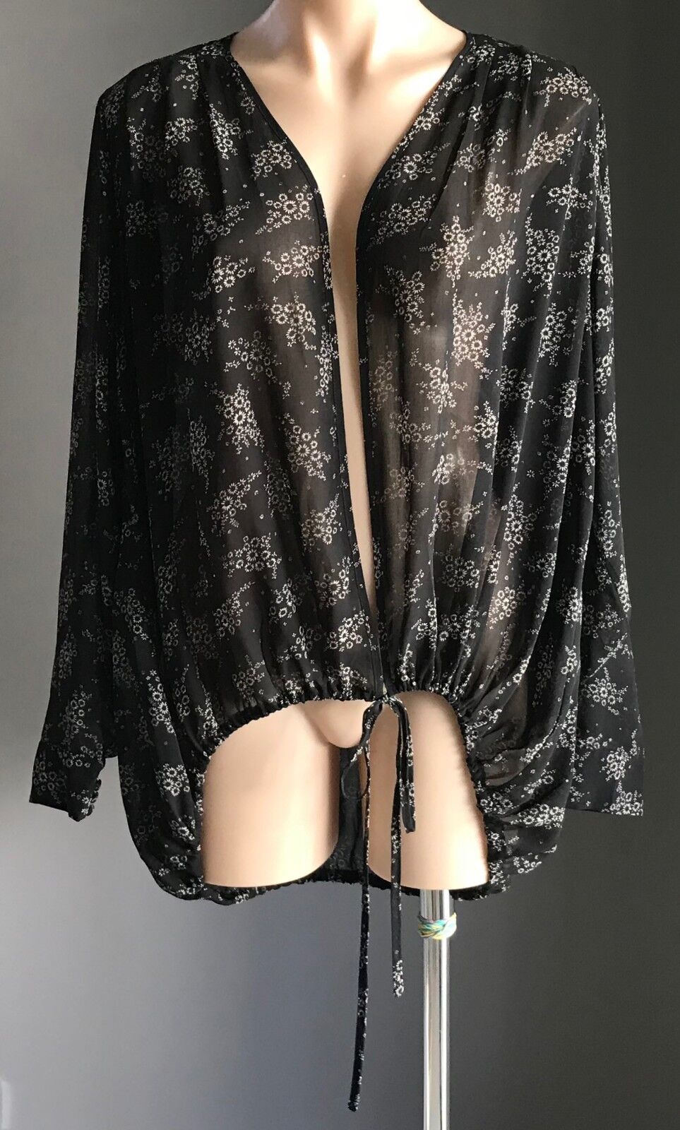 BARDOT Sheer Black & Taupe Floral  Blouson Kimono Style Jacket Size 10 Gorgeous