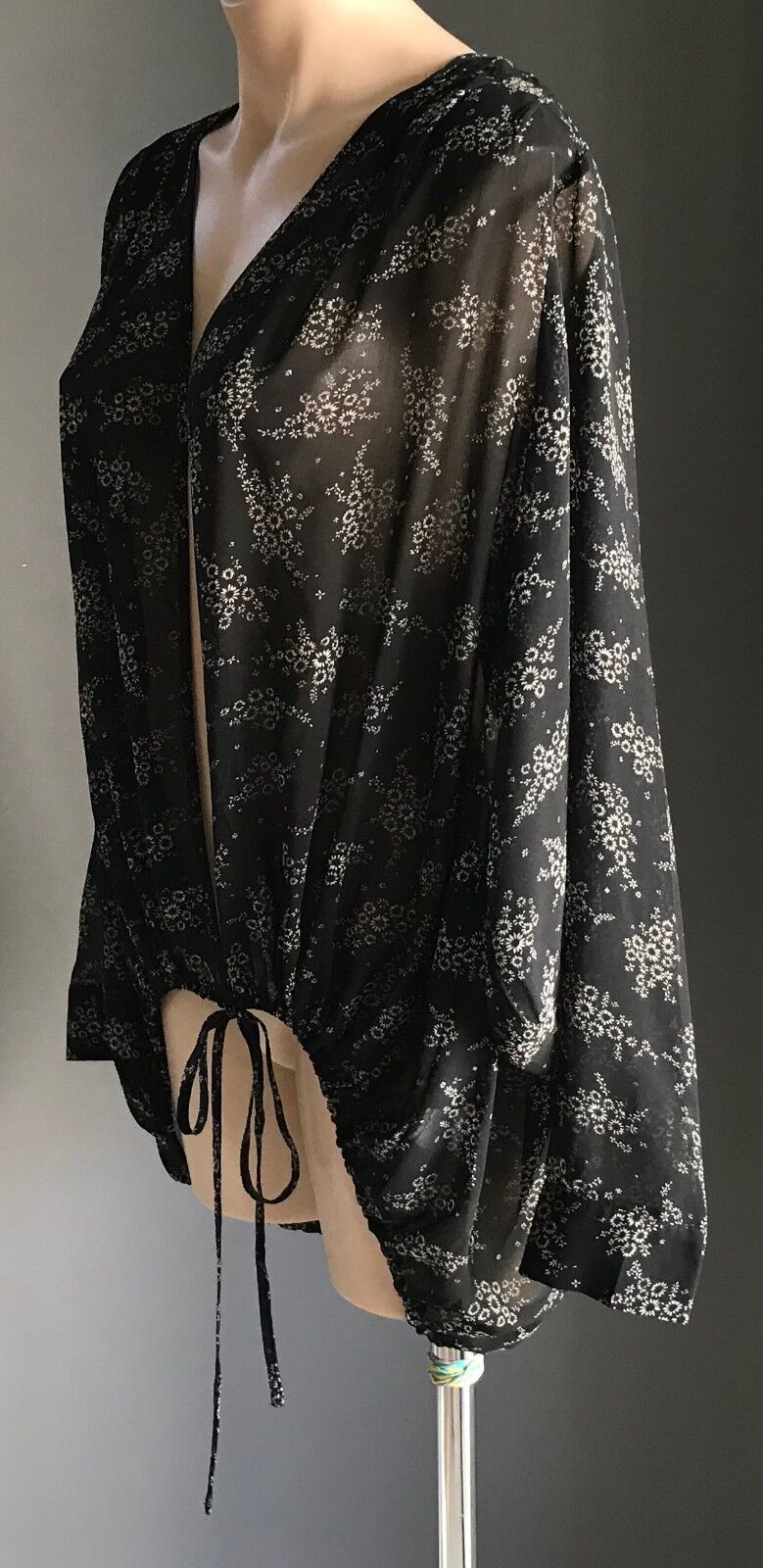 BARDOT Sheer Black & Taupe Floral  Blouson Kimono Style Jacket Size 10 Gorgeous