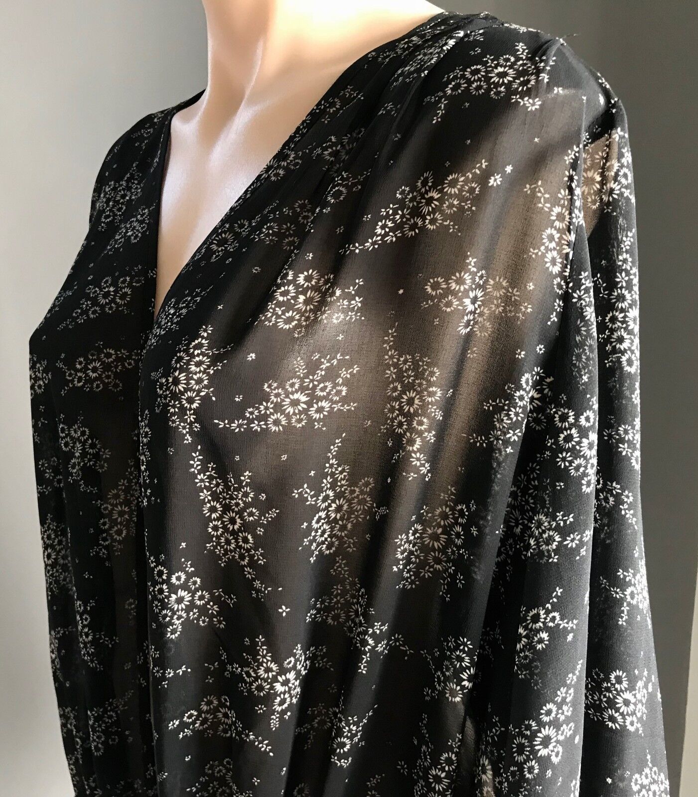 BARDOT Sheer Black & Taupe Floral  Blouson Kimono Style Jacket Size 10 Gorgeous