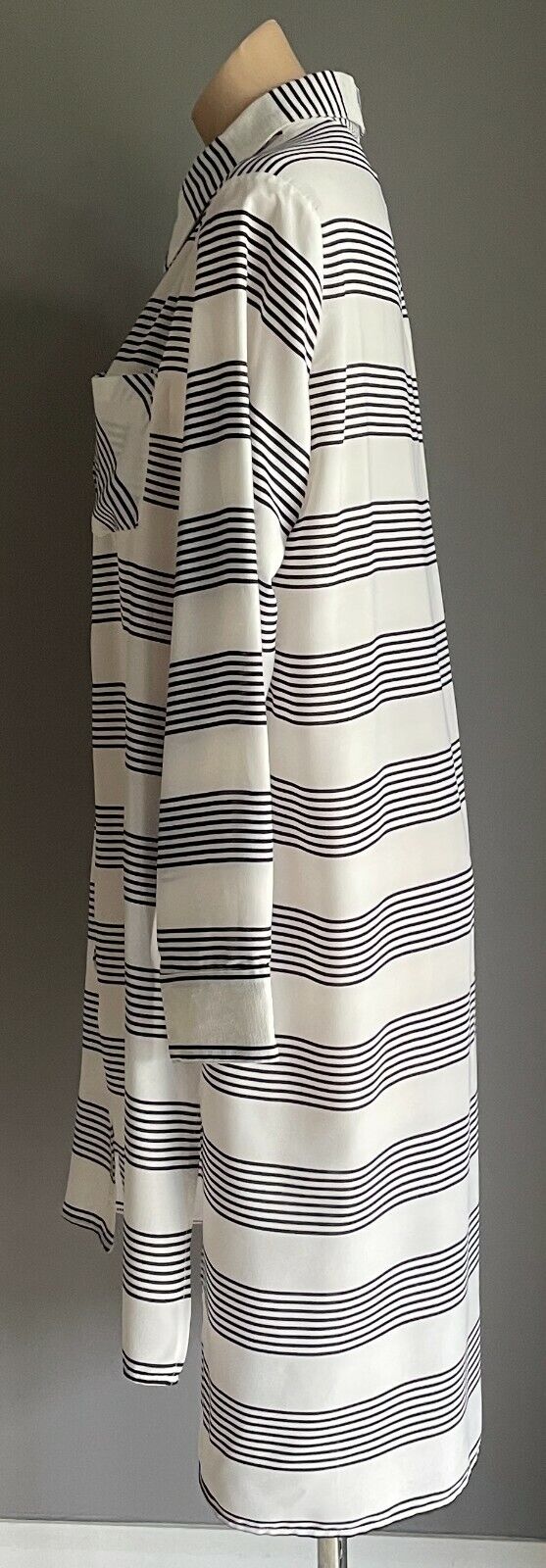 PAPER SCISSORS Shirt White & Black Stripe Long Length Blouse Size 16 NEW