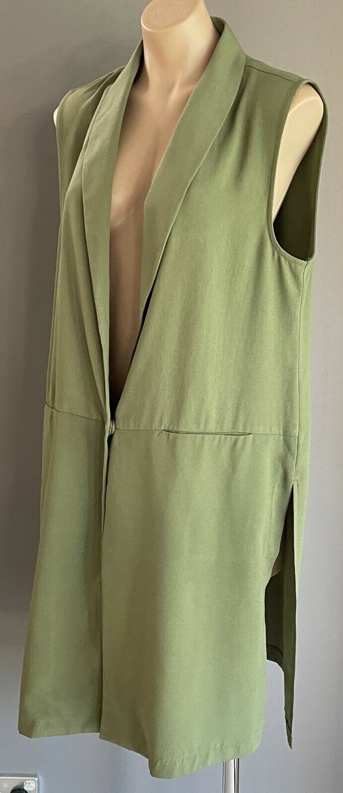 PAPER SCISSORS Shawl Collar Jacket Khaki Sleeveless Long Length  Size 16