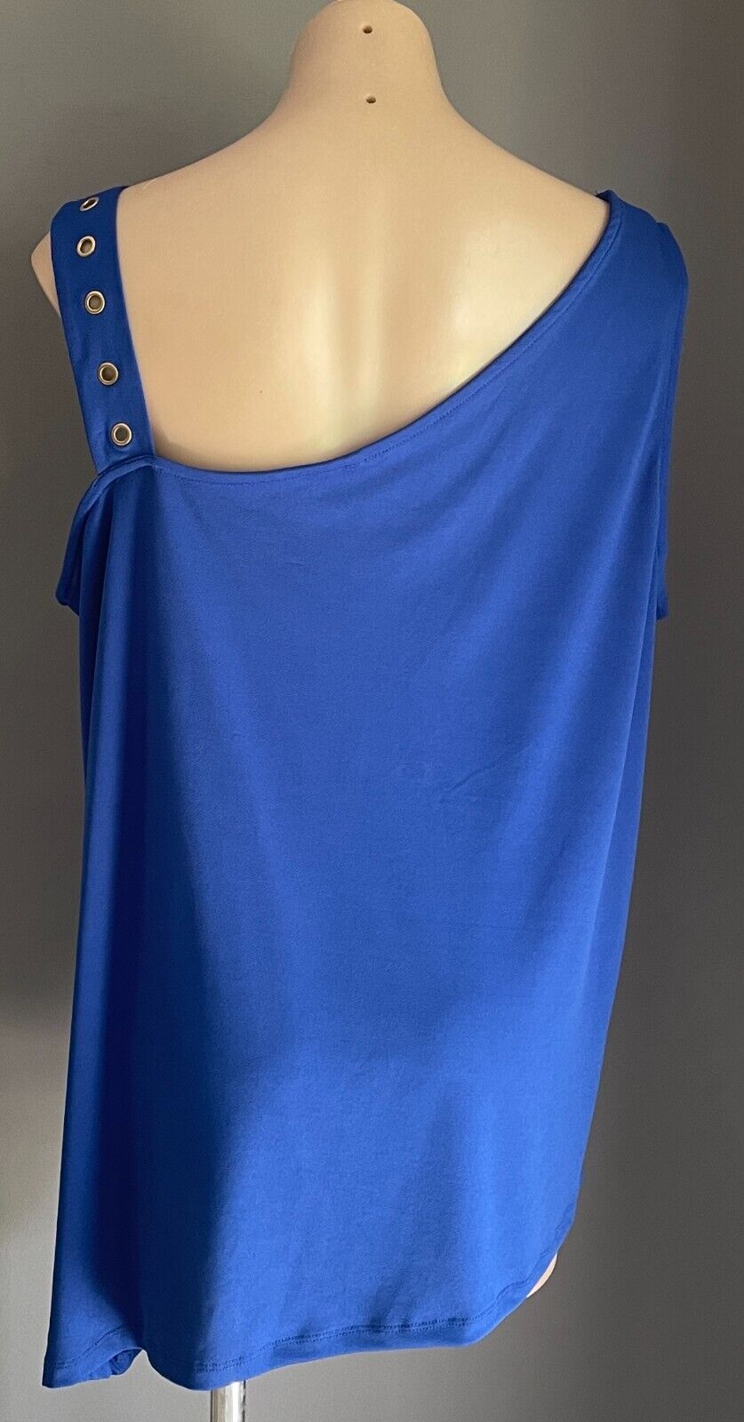 CROSSROADS Top Cobalt Blue Asymmetric Neck & Hem Sleeveless Rivet Trim Size 18