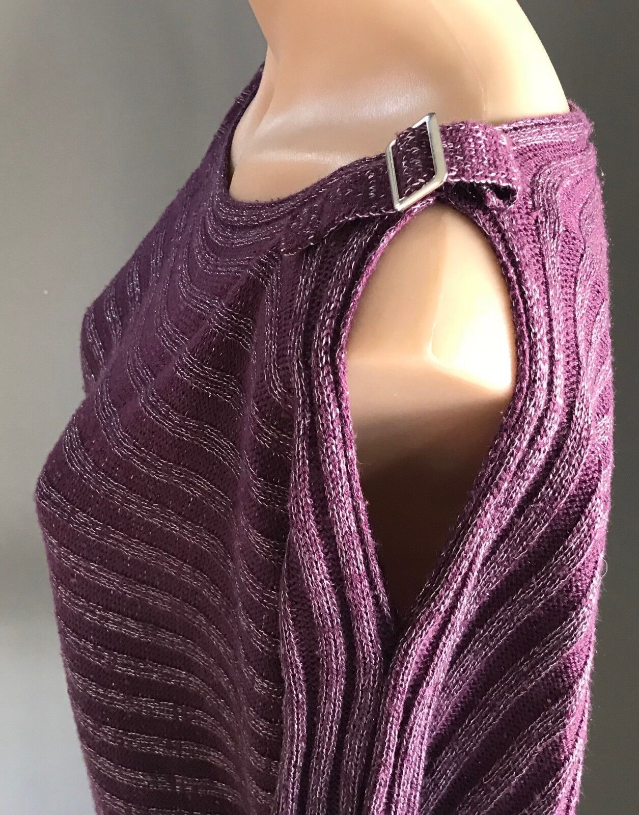 CROSSROADS Knit Top Cold Shoulder Buckle Purple Berry & Silver Lurex Stripe 14